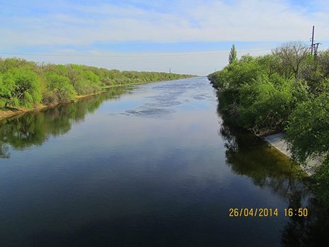 Channel is full of water near Krasnoperekopsk
